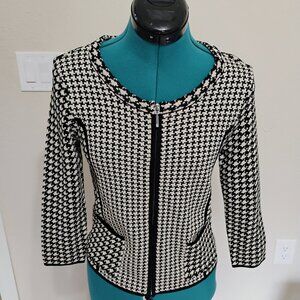 Coldwater Creek Woman's zippered  Sweater petite 4